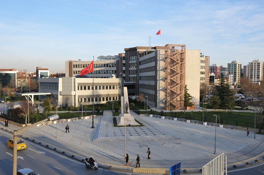 Kadıköy Belediyesi hizmet binası yenilenecek